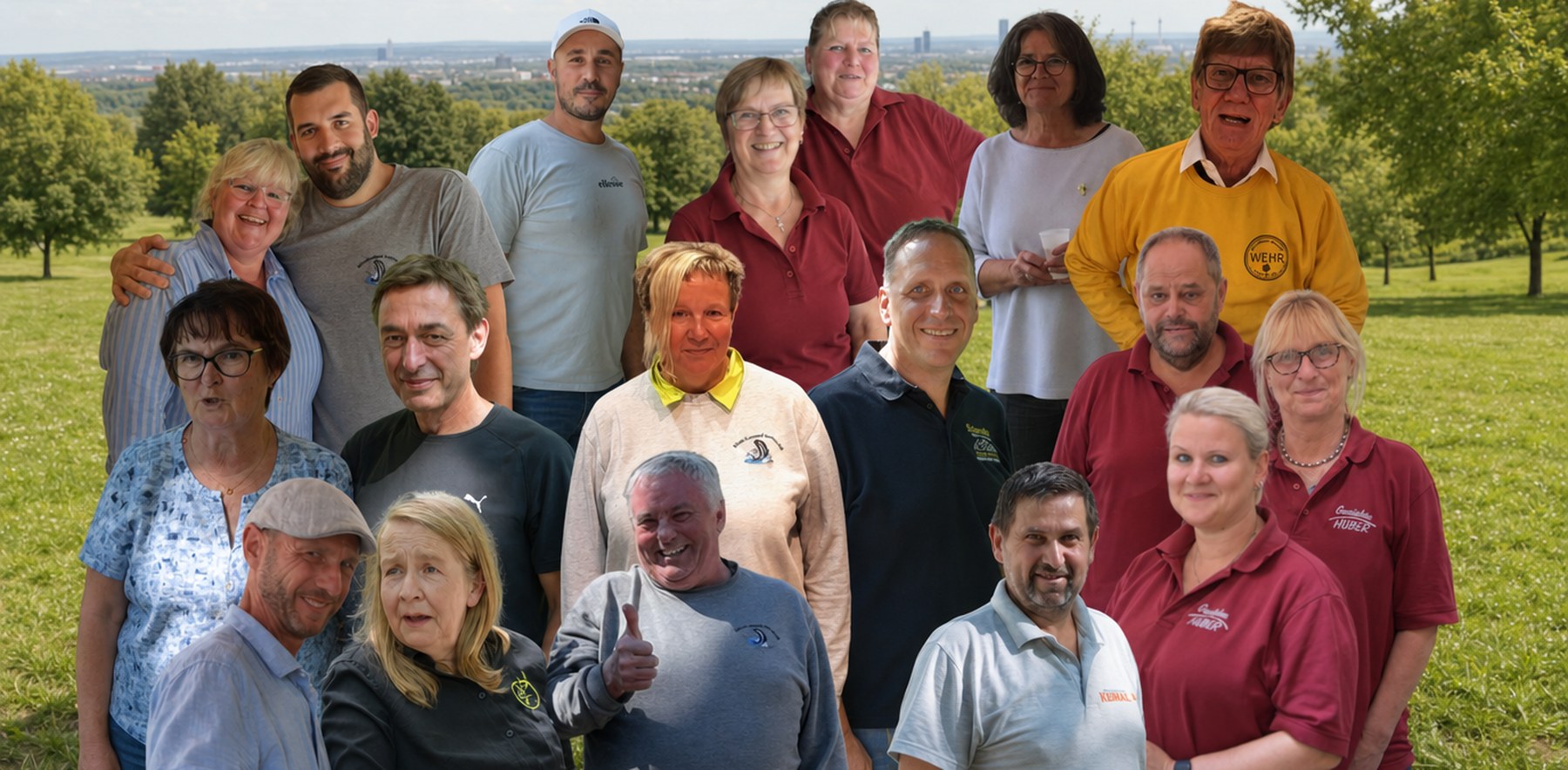 Händlerinnen und Händler des Wochenmarkts Erlenstegen versammelt auf einer Wiese (KI-generiertes Bild)