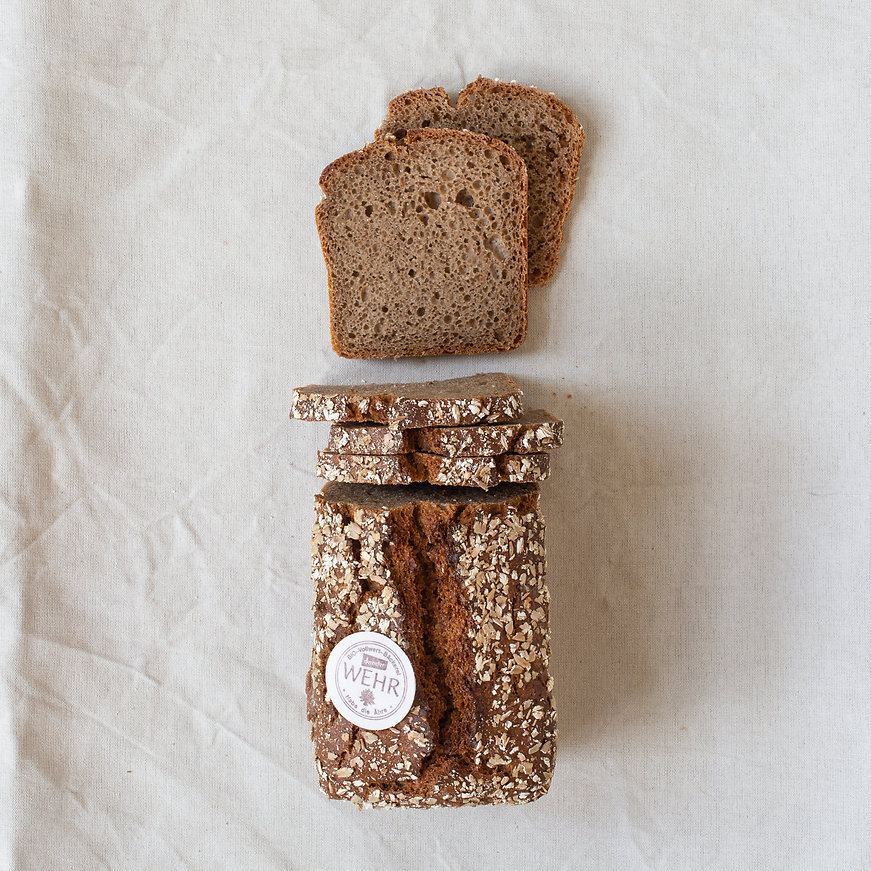 Kernreiches Vollkornbrot der Bäckerei Wehr